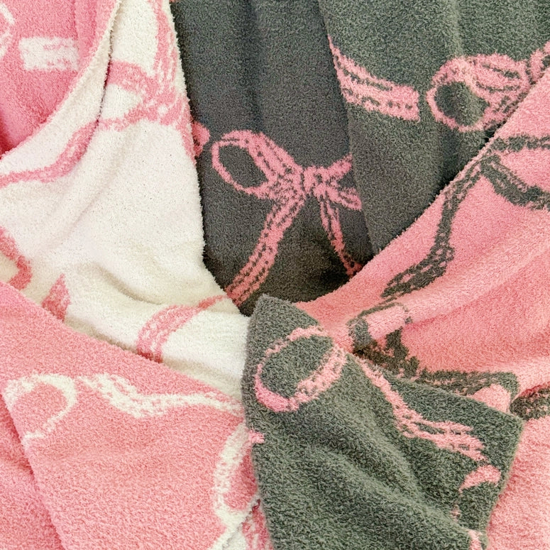 Ellison + Young Bow Scalloped Coziest Blanket-White/Pink