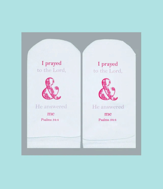 Standing on the WORD Socks Ampersand with Verse: Psalms 34:4 I prayed &