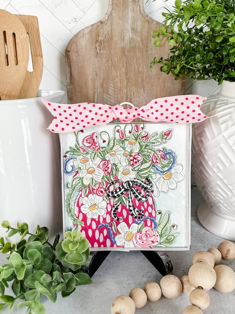 The Round Top Collection Mini Art Spring Flowers