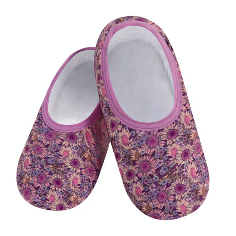 Snoozies! Womens Skinnies Slippers Field of Flowers