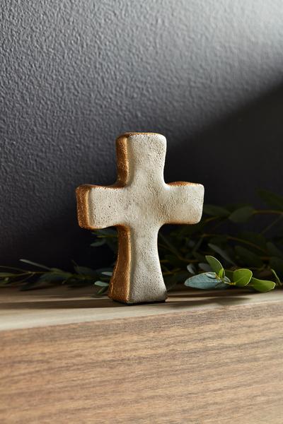 MUD PIE GOLD CONCRETE CROSS