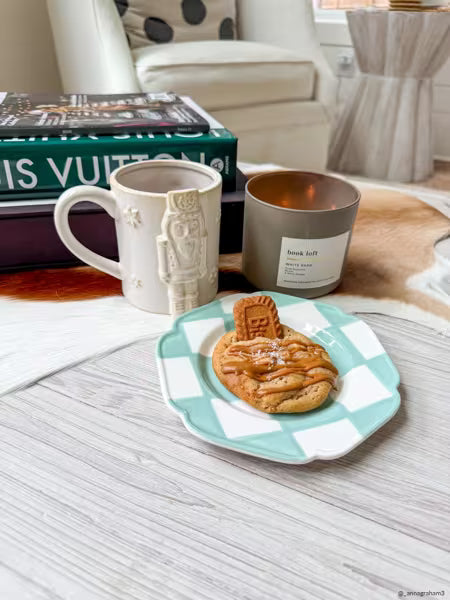 MUD PIE WHITE NUTCRACKER MUG