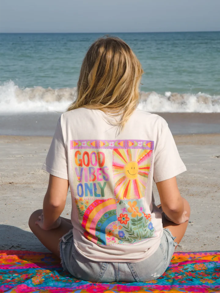 Natural Life Cotton Comfy Tee Shirt - Good Vibes Only