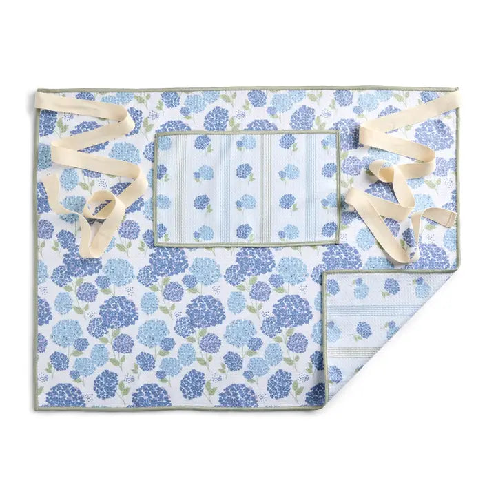 DEMDACO Hydrangea Absorbent Half Apron - 27x20in