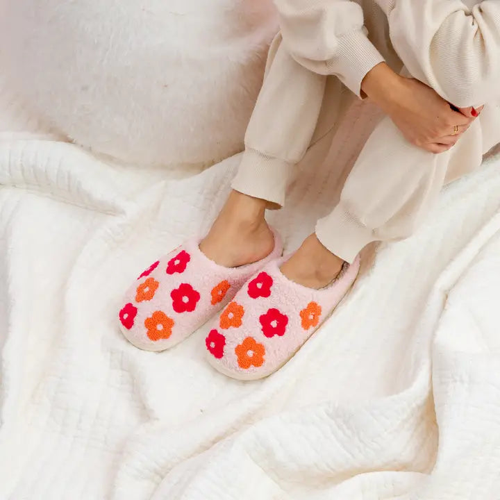 The Darling Effect Fuzzy Slippers - Pink Flower-S/M