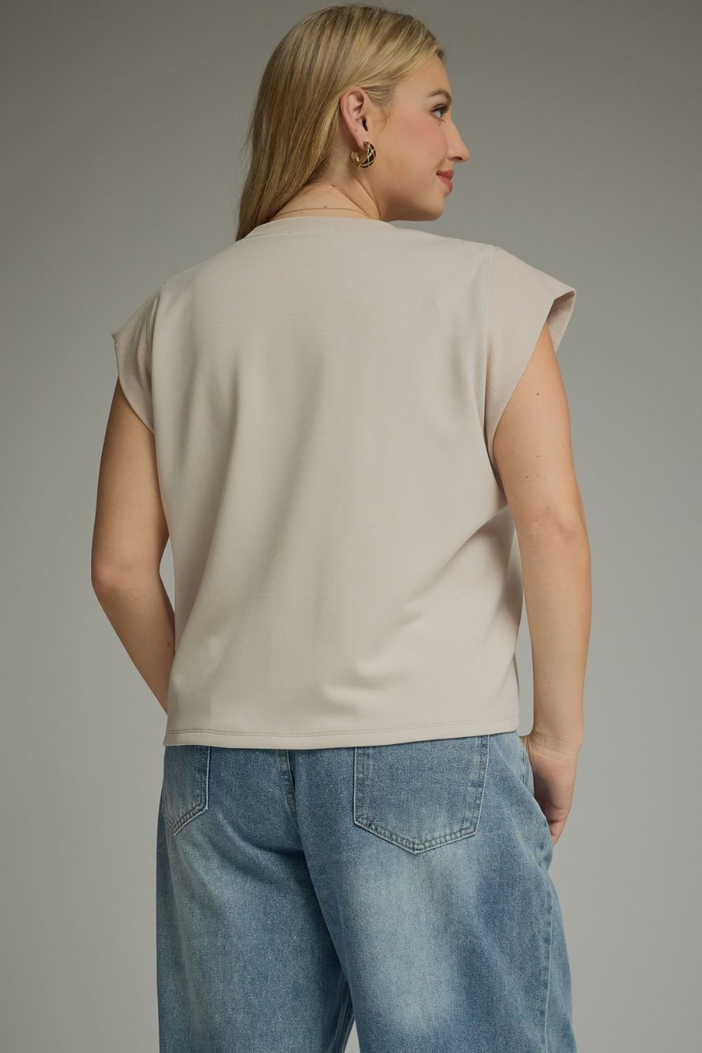 Entro Solid Round Neck Cap Sleeve Top