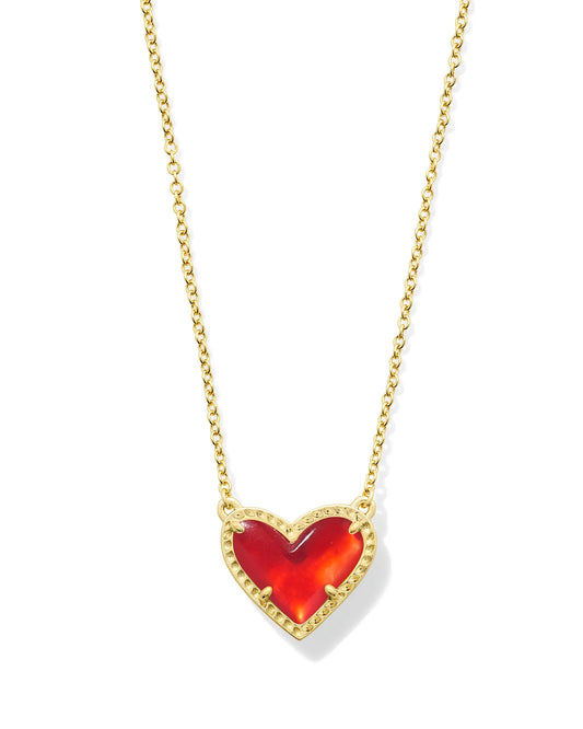 Kendra Scott Ari Heart Gold Pendant Necklace in Red Illusion