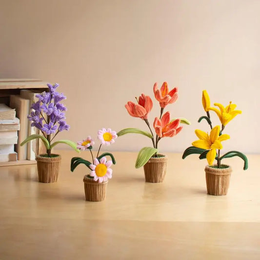 Kalalou Potted Pipe Cleaner Botanica