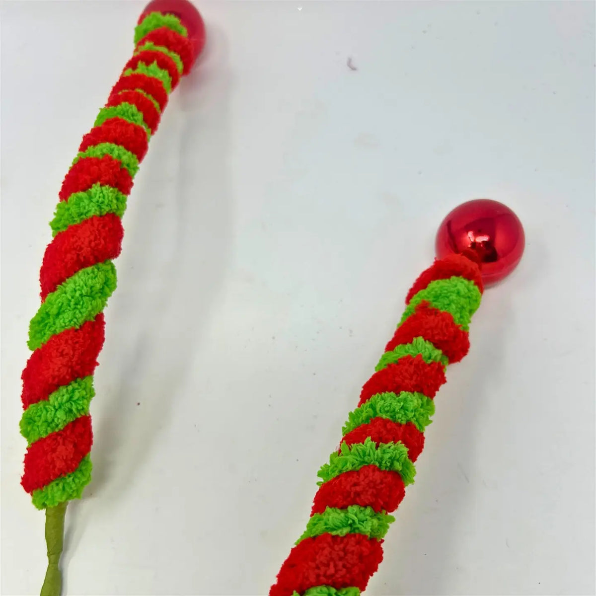 David Christopher's Jumbo Chenille Candy Ball Spray - Red/Green 28”