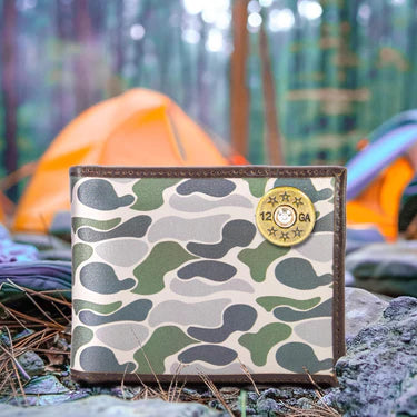 ZEP-PRO SHOT MEN'S BIFOLD OLD SCHOOL CAMO LEATHER WALLET.-COLOR: Green/Gray Camo