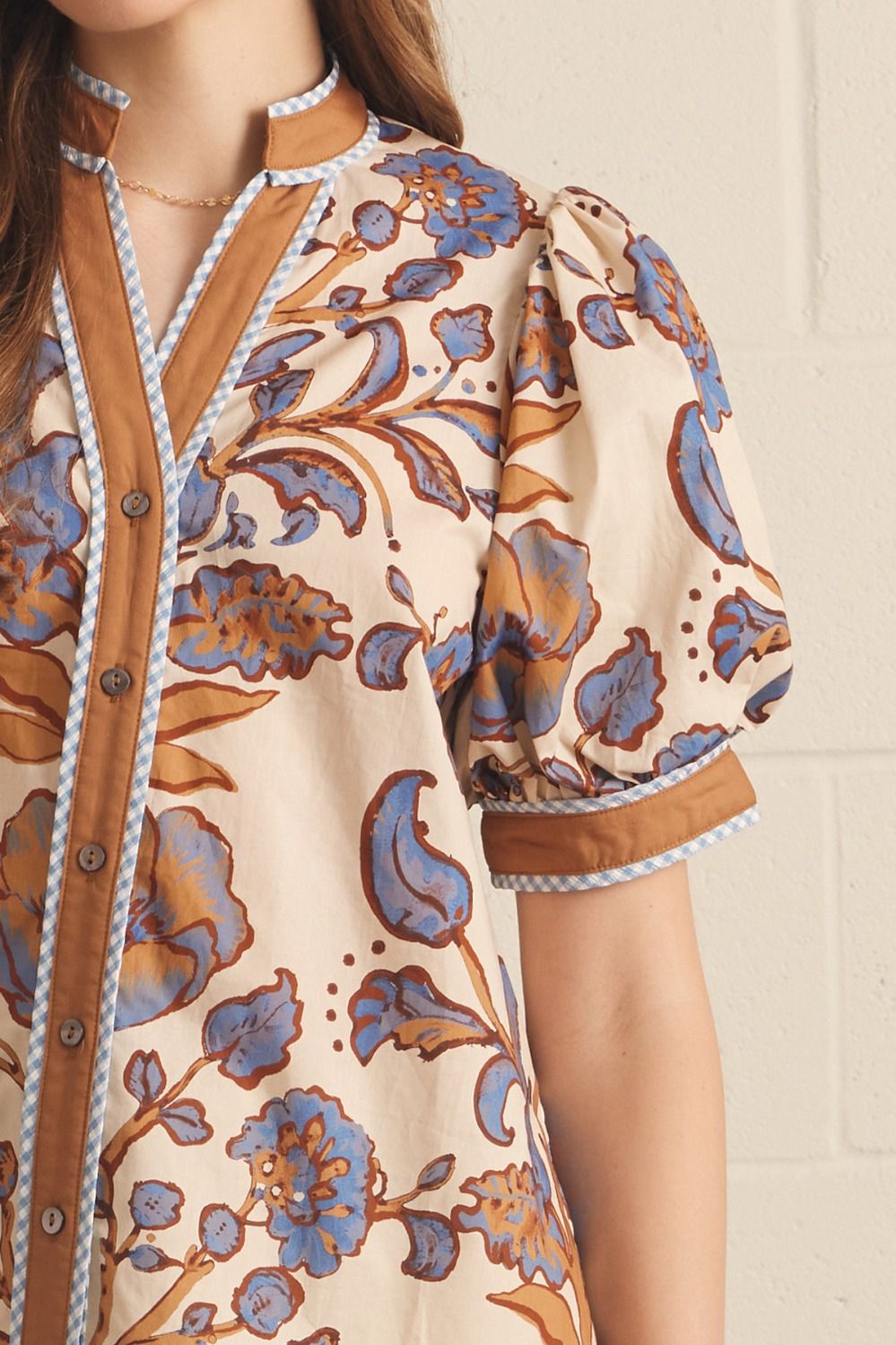 Entro Floral Print Short Puff Sleeve Top