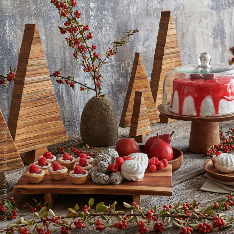 DESIGN IDEAS Woodstock tree (17 in.)