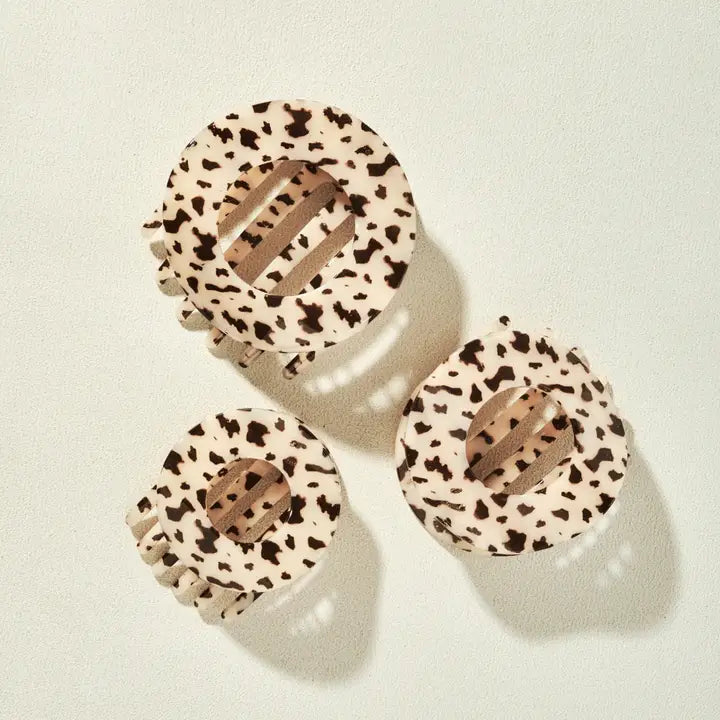 Teleties Blonde Tortoise | Large | Flat Circle Hair Clip