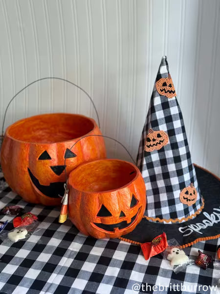 MUD PIE MACHE JACK-O-LANTERN TREAT BUCKETS