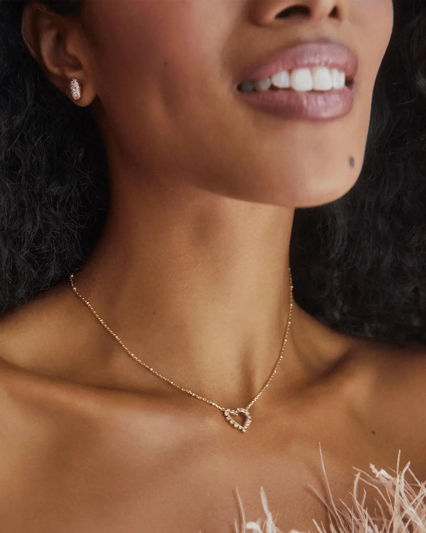 KENDRA SCOTT GRAYSON CRYSTAL STUD EARRINGS GOLD METAL WHITE CZ