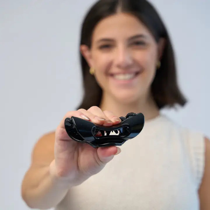 The Cozy Clip®-Black