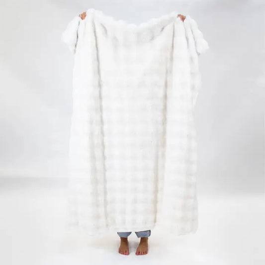 Jane Marie Cream Faux Fur Throw Blanket