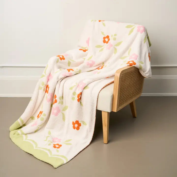 The Darling Effect Cozy Dreams Luxe Blanket-Scalloped Floral Pink