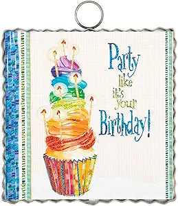 The Round Top Collection Mini Birthday Cupcake Print