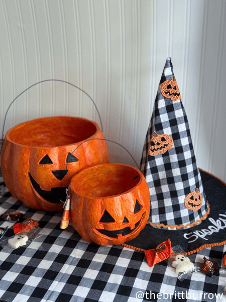 MUD PIE MEDIUM BEADED WITCH HAT SITTER