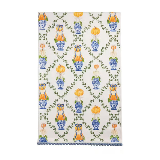 MUD PIE PATTERN TOPIARY TOWEL