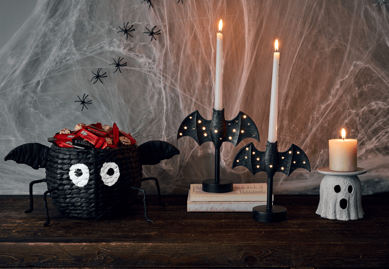 MUD PIE TERRA GHOST PILLAR HOLDER