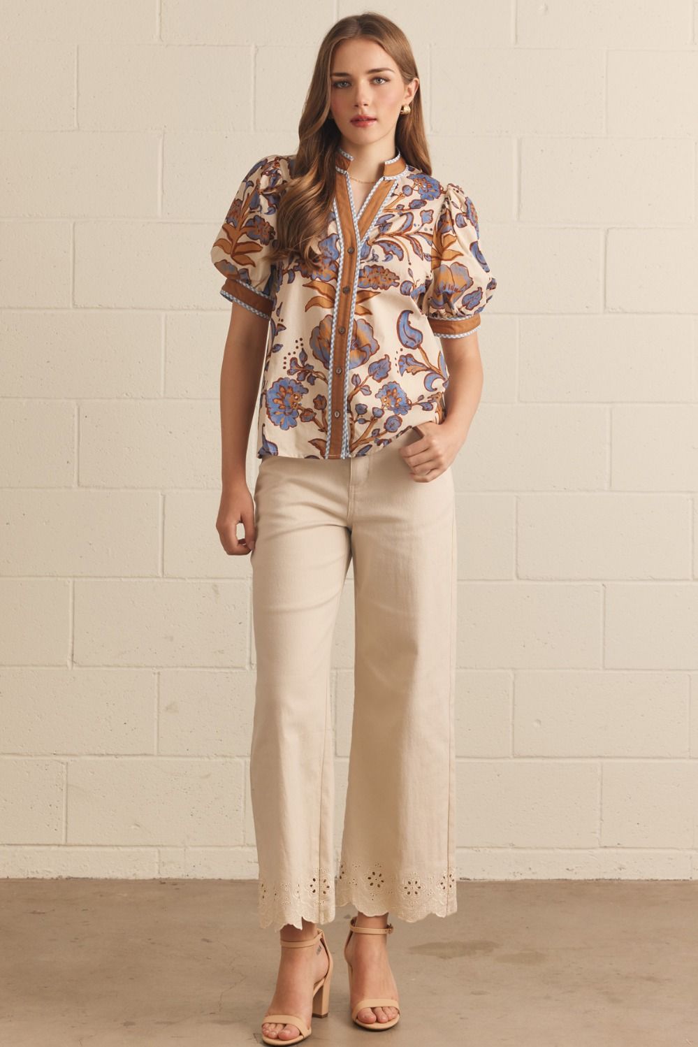 Entro Floral Print Short Puff Sleeve Top