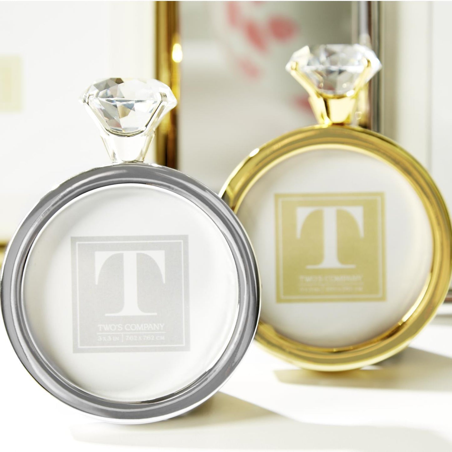 TWO'S COMPANY ROUND DIAMOND RING PHOTO FRAME