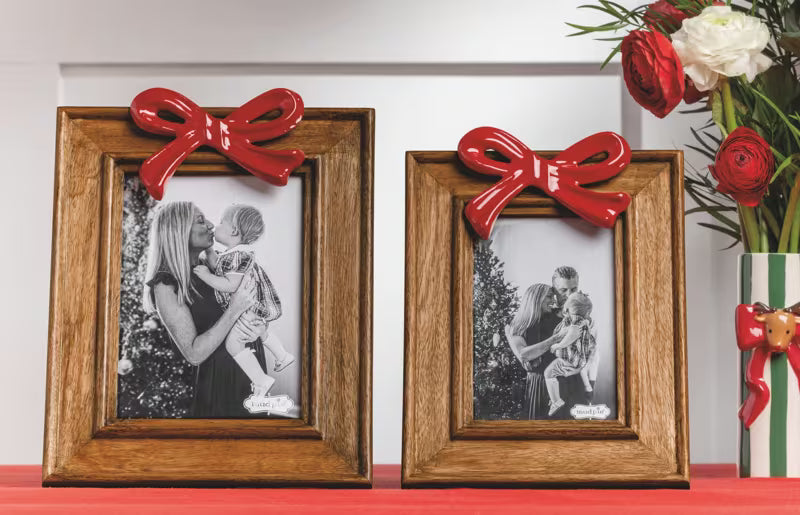 MUD PIE SMALL RED BOW WOOD FRAME