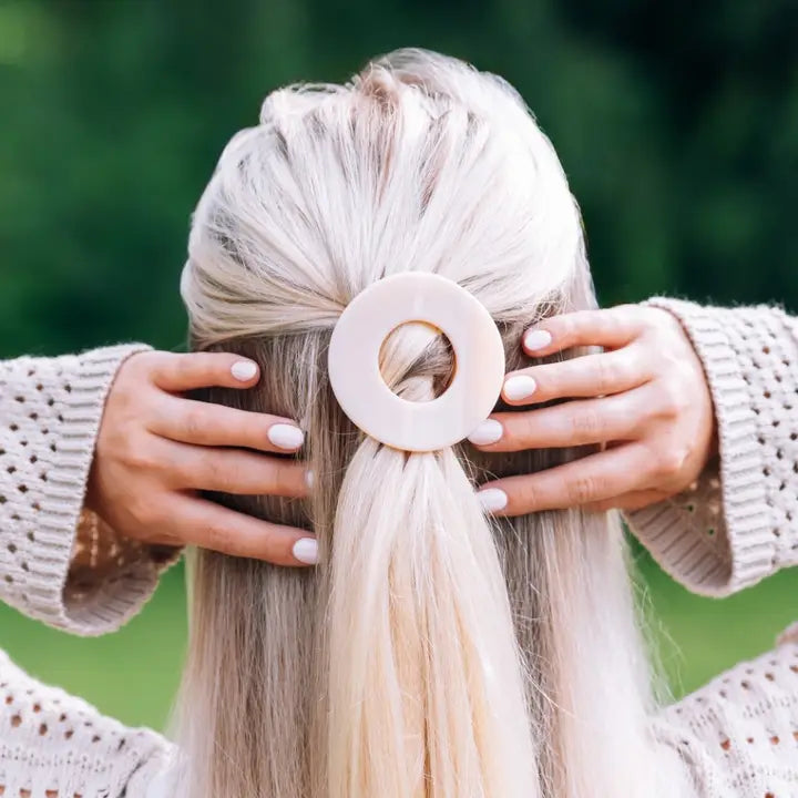 Teleties Almond Beige | Small | Flat Circle Hair Clip