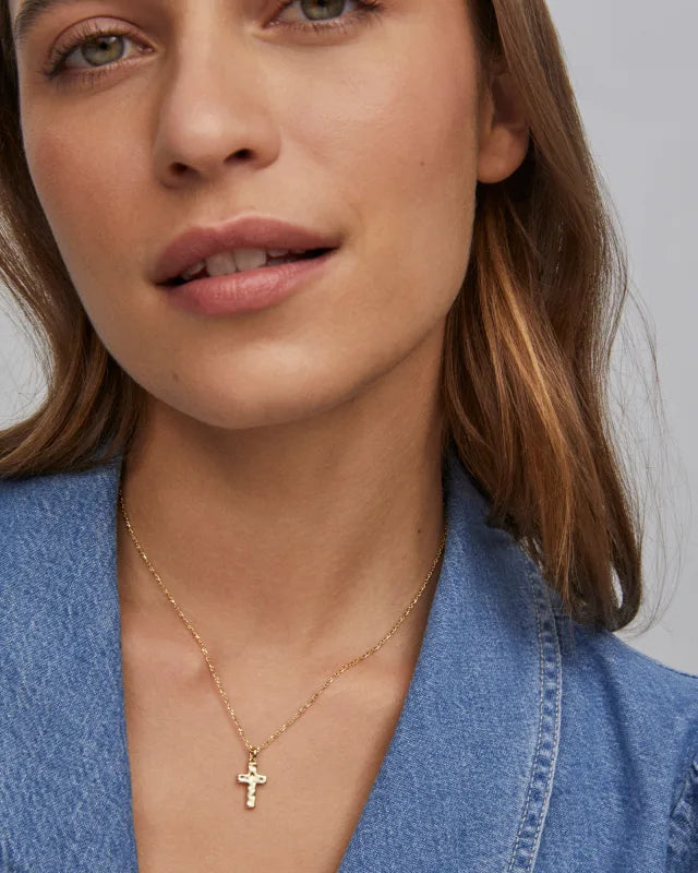 Kendra Scott Cross Pendant Necklace in Gold