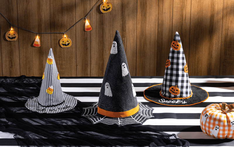 MUD PIE LARGE BEADED WITCH HAT SITTER