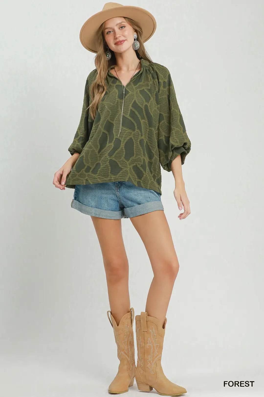Umgee Floral Textured Split Neck Puff Sleeve Blouse