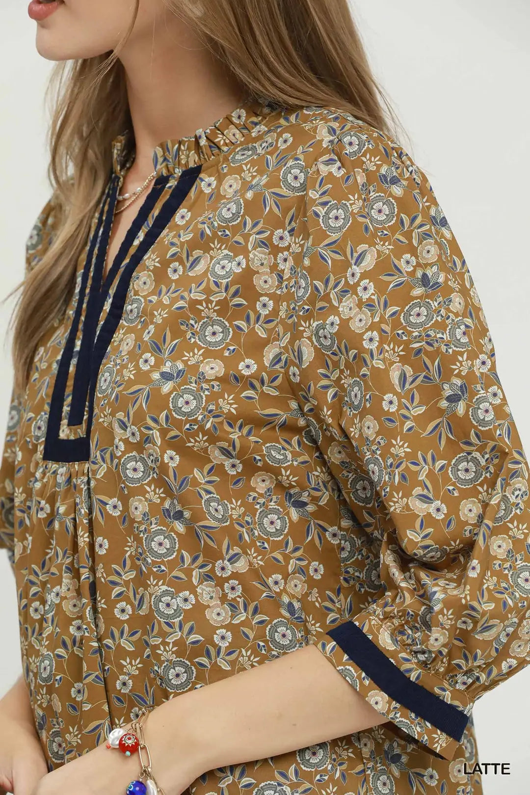 Umgee Floral Contrast Trim Peasant Blouse
