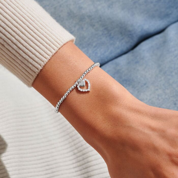 A Littles & Co. Mother's Day A Little 'Love You Mommy' Bracelet