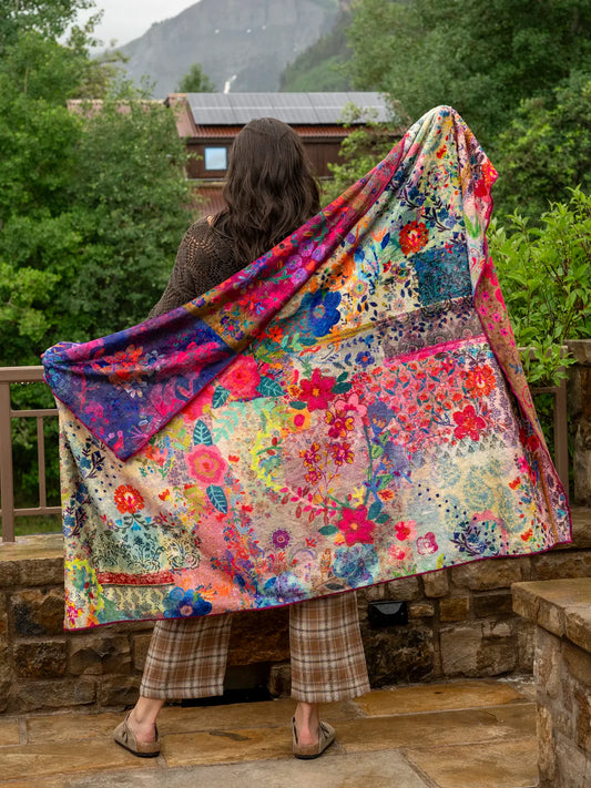 Natural Life Double-Sided Cozy Throw Blanket-Jewel Border