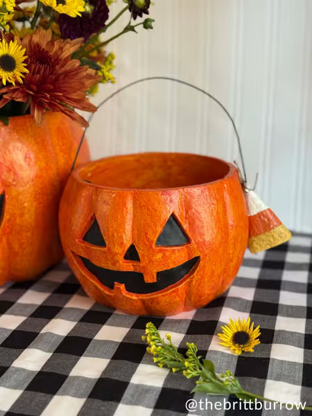 MUD PIE MACHE JACK-O-LANTERN TREAT BUCKETS