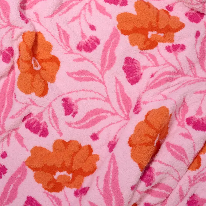The Darling Effect Cozy Dreams Luxe Blanket–Poppin' Petals Hot Pink