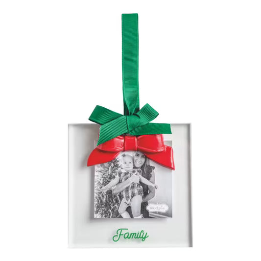 MUD PIE FAMILY CHRISTMAS FRAME ORNAMENT