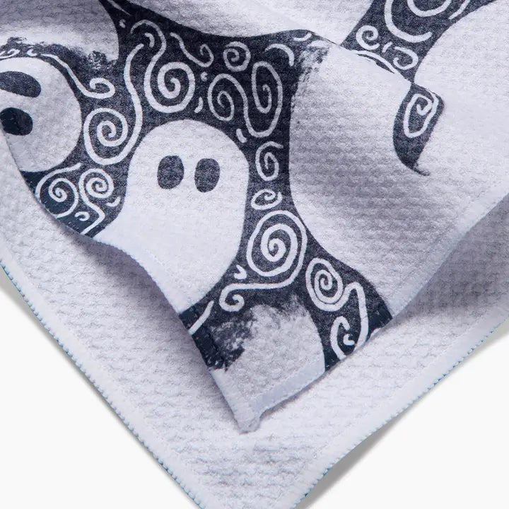 Geometry Swirling Ghosts