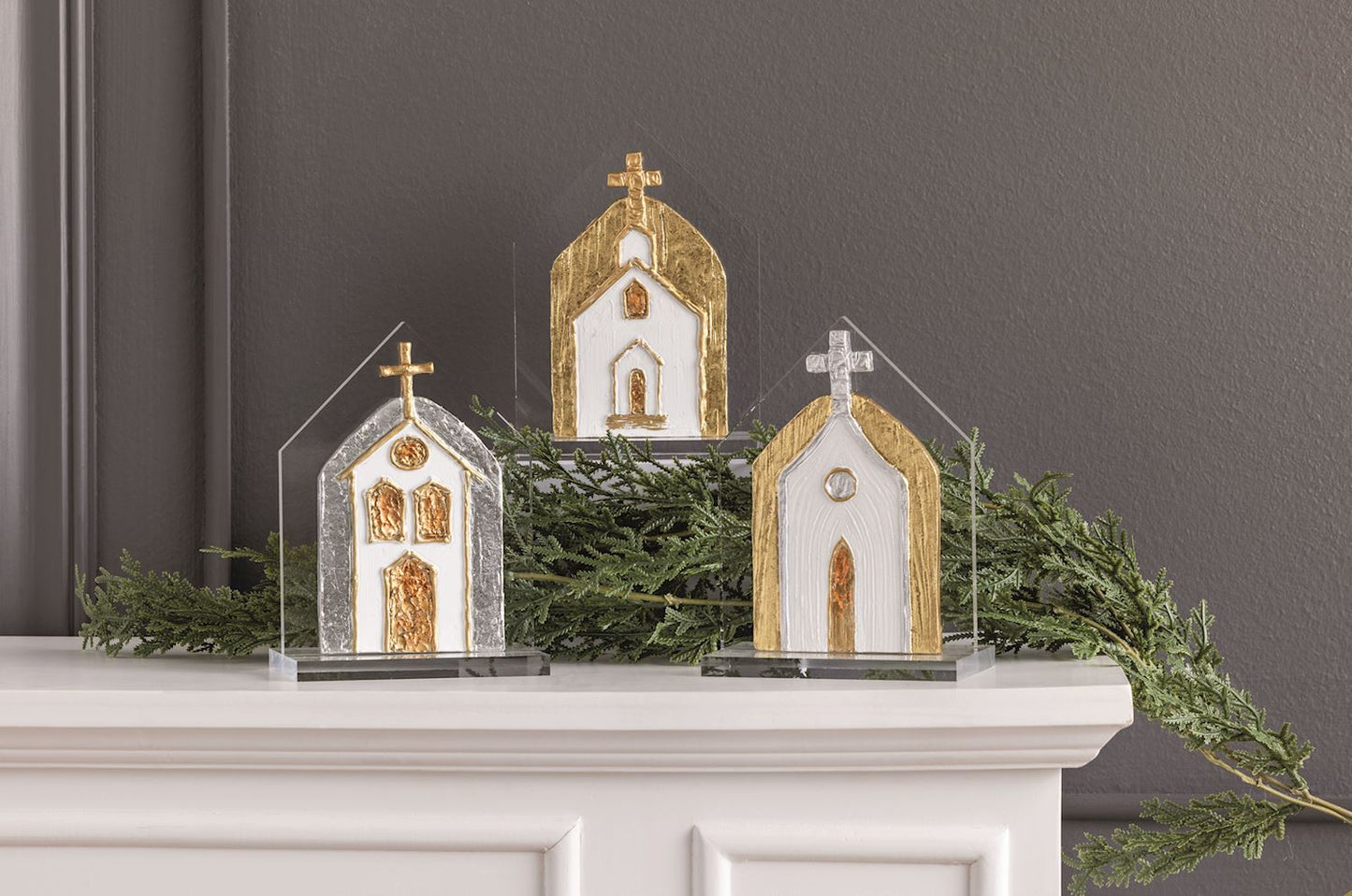 MUD PIE GOLD CHURCH ON SILVER PAINTED ACRYLIC CHURCH