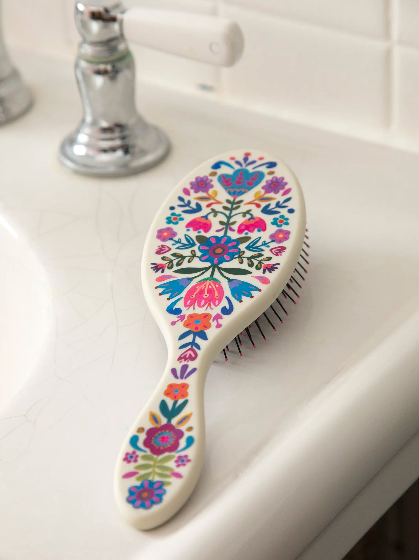 Natural Life Wet / Dry Detangling Hairbrush