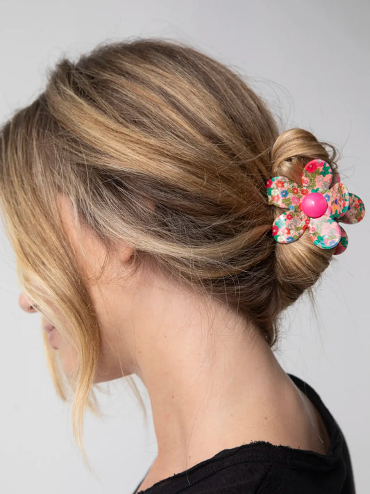 Natural Life Daisy Flower Hair Clip-Peach Floral