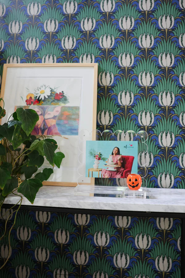 nora fleming clearly a-nora-ble scalloped acrylic frame