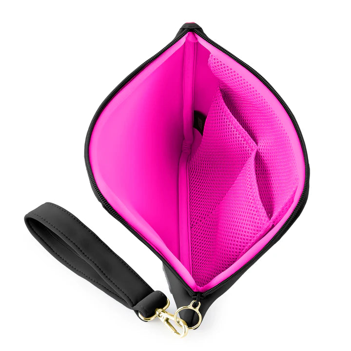 Kusshi Wristlet Clutch