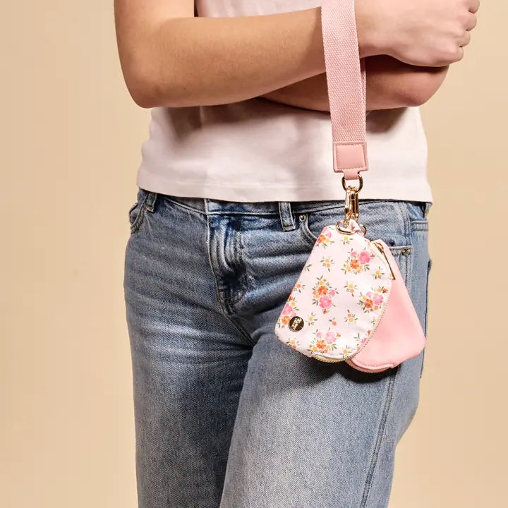 The Darling Effect Dynamic Duo Pouch Wristlet–Endless Daydream Cream