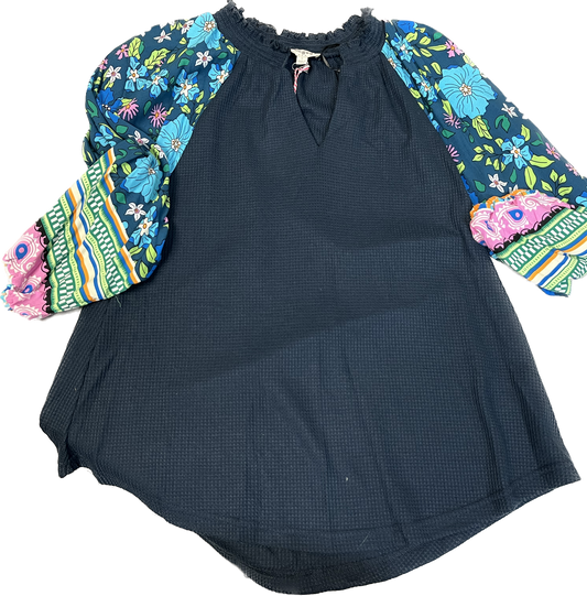 UMGEE BLUE FLORAL WAFFLE KNIT TOP-SMALL