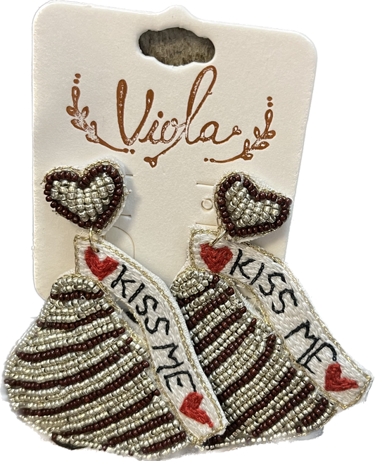 Viola Hershey "Kiss Me" Earrings