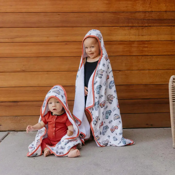 Copper Pearl Premium Big Kid Hooded Towel - Disney Pixar Cars