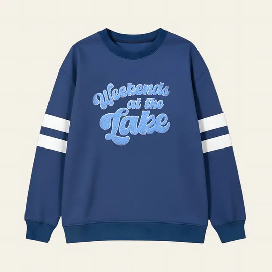 The Darling Effect Oversized Crew–Weekends At the Lake